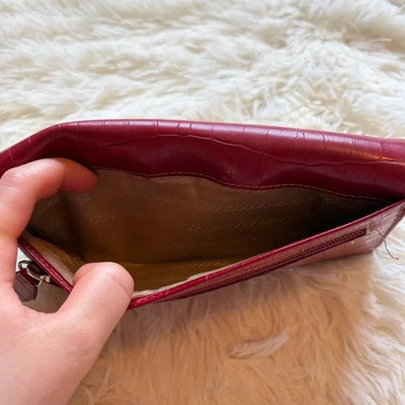 Prada VINTAGE Red Embossed Leather Wallet - Picture 7 of 7